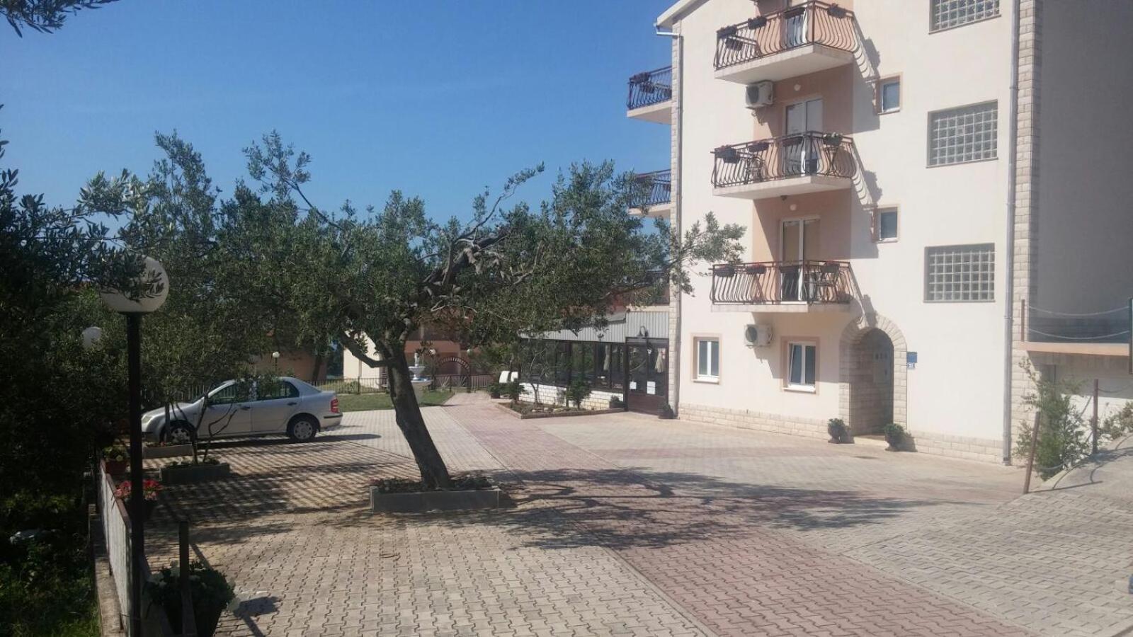 Villa Sutic Promajna Exterior foto